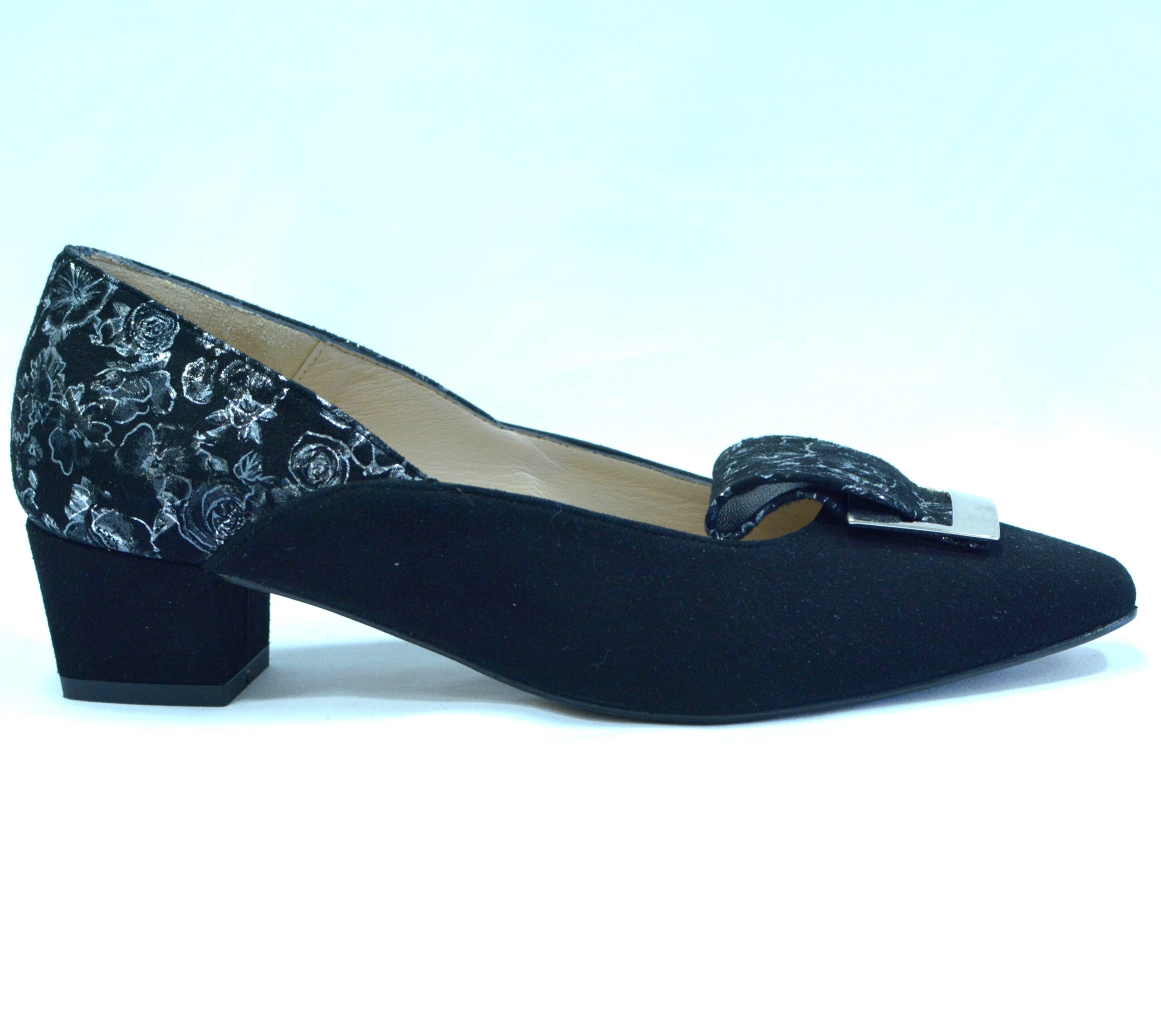 Black Fortuna Low Court - 2