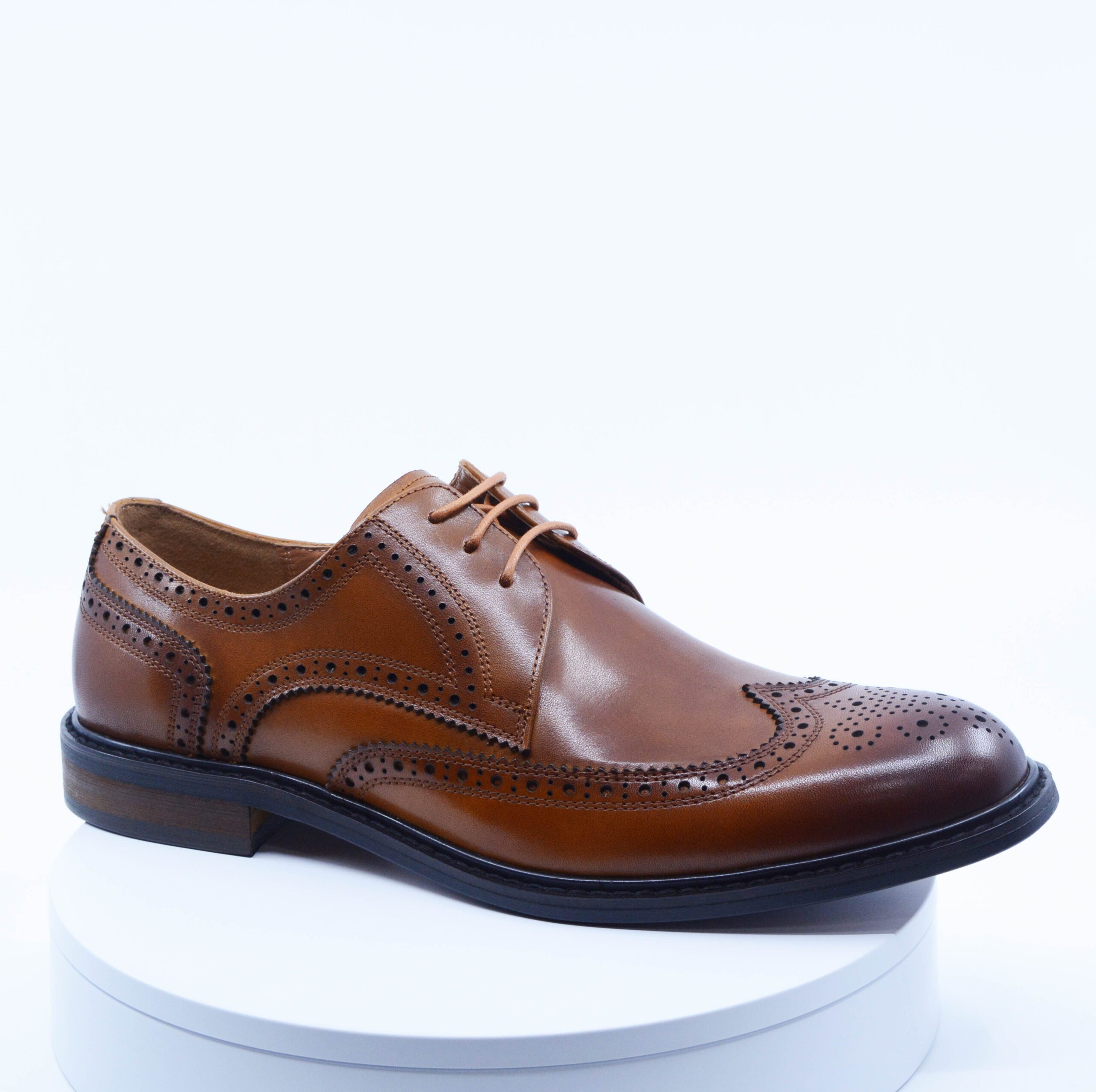 ISAACK BROGUE - TAN BROWN