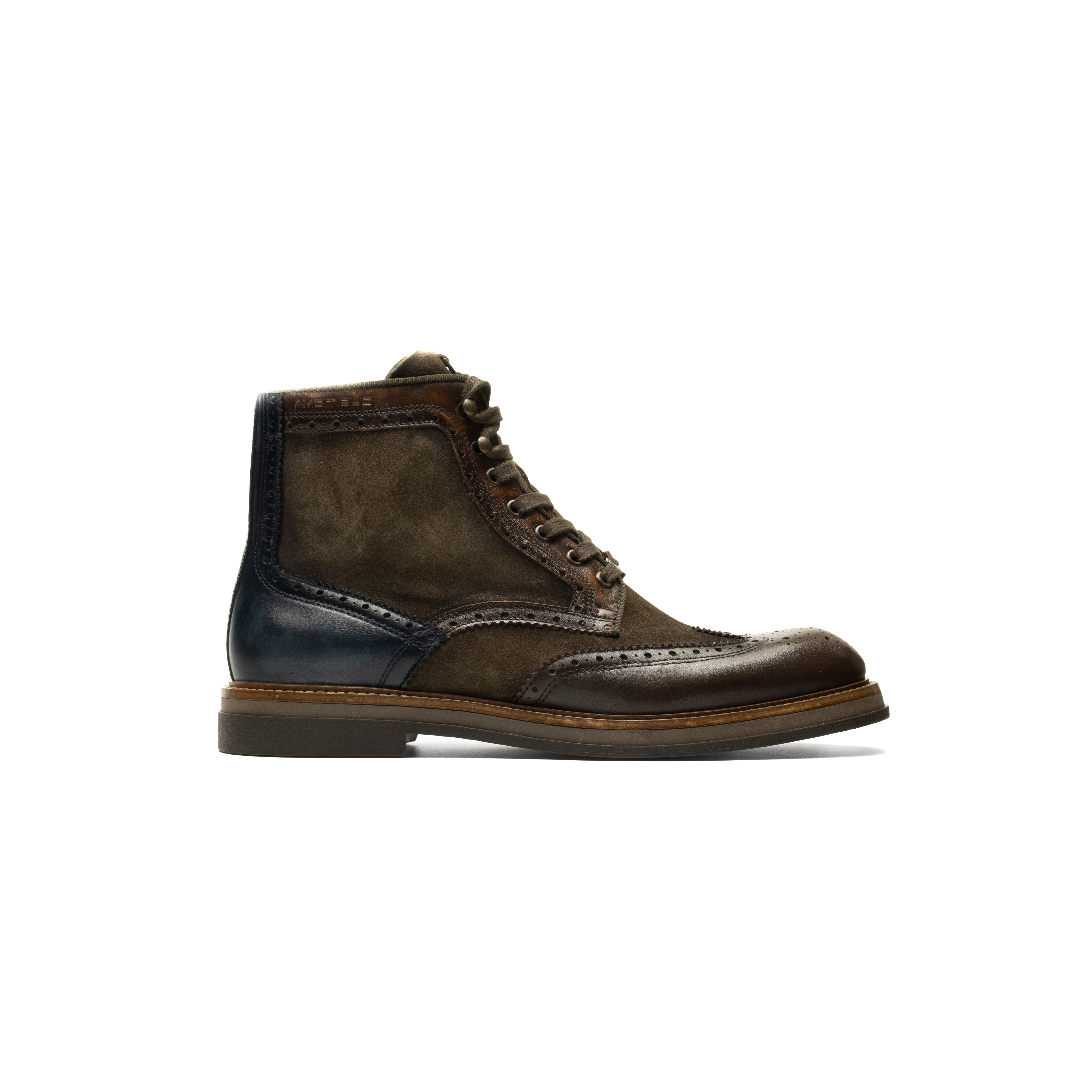12432B.6567 HIKER BOOT - HUSK BROWN