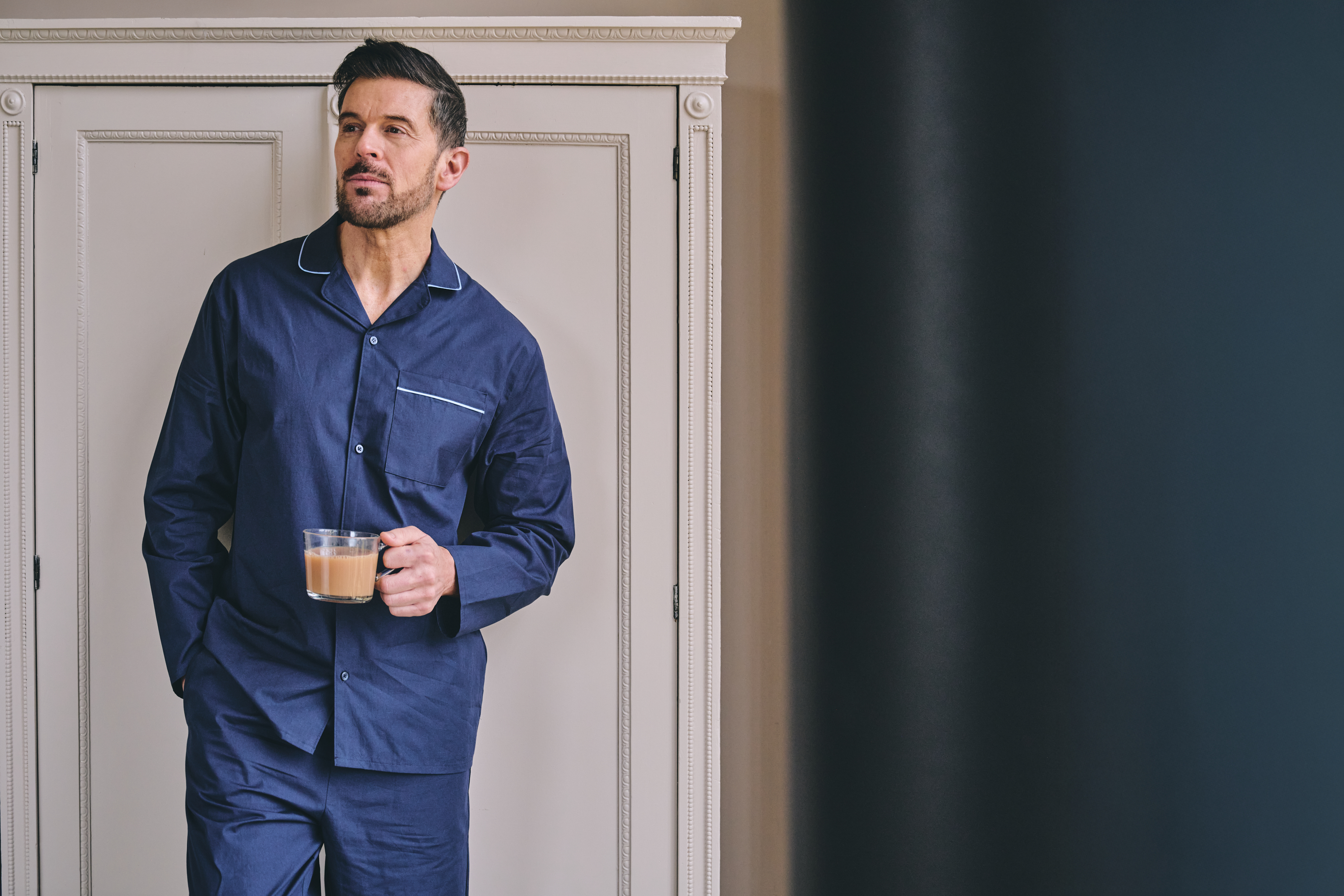 HJ2415 STANDARD WEIGHT PLAIN PYJAMAS - NAVY